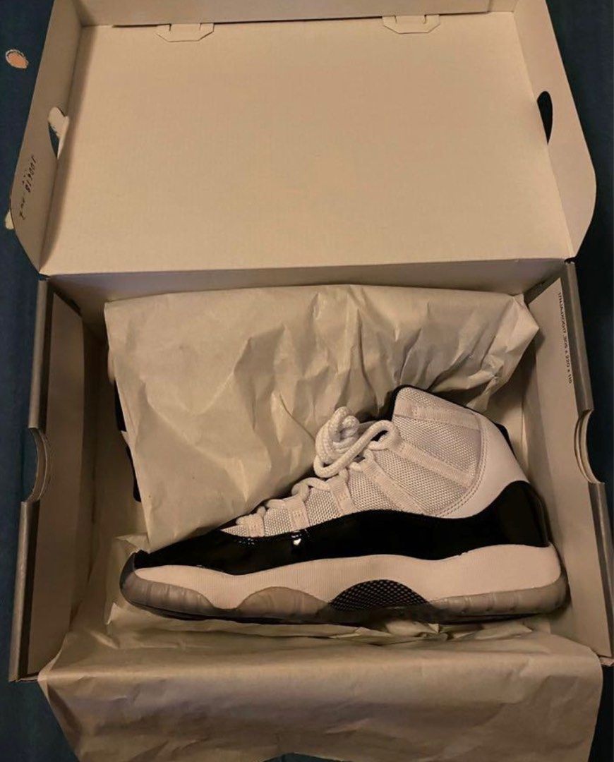 retro 11 concord box