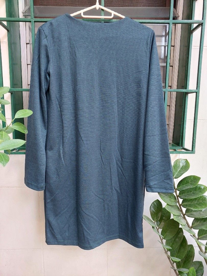 Kashieca dress (Category: Dresses) located in Paranaque City. Submitted by nynadj (Listing ID 1293573074, Image 2). Description: sh 14.5in B 36in L 32.5in with zipper on L shoulder.