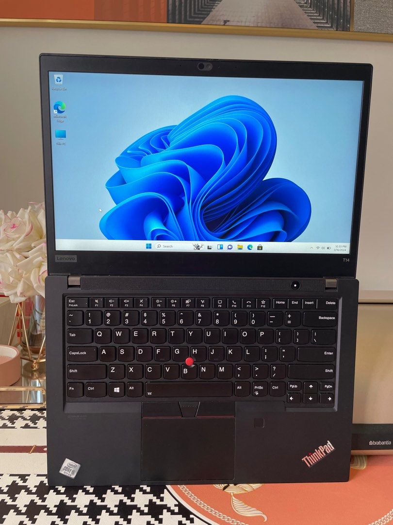 Lenovo Thinkpad T14 Gen 1 Business Laptop / 14" FHD / i510210U / 16GB / 512GB SSD / Windows 11