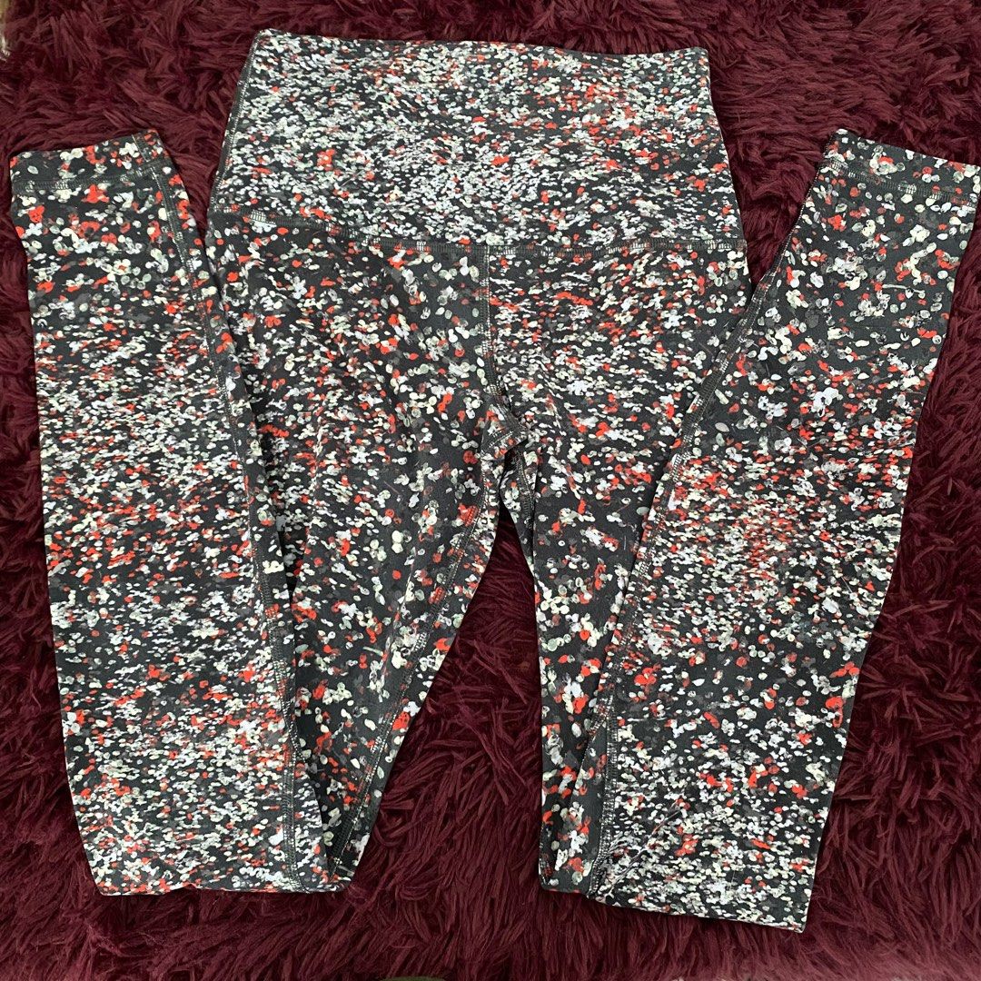 lululemon leggings, Women's Fashion, Activewear on Carousell