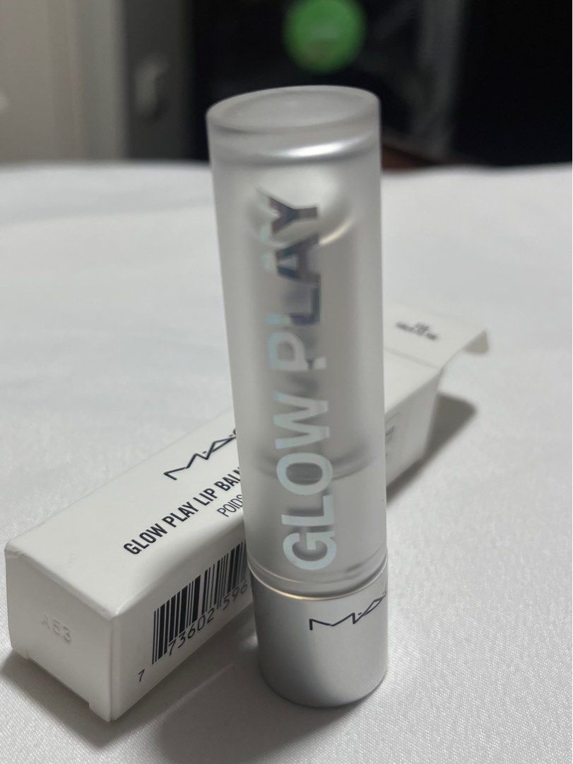 MAC Glow Play Lip Balm (Category: Makeup) located in Bacoor. Submitted by sheilasclosetetc (Listing ID 1293718580, Image 2). Description: Shade: Halo at me Full size, 3.6g ALL BENEFITS Moisturizes instantly and over time Nourishes and soothes lips Lips look more smooth, supple and feel more moisturized with continued use Immediately smooths the appearance of lip lines Visibly plumps lips immediately Wears comfortably.