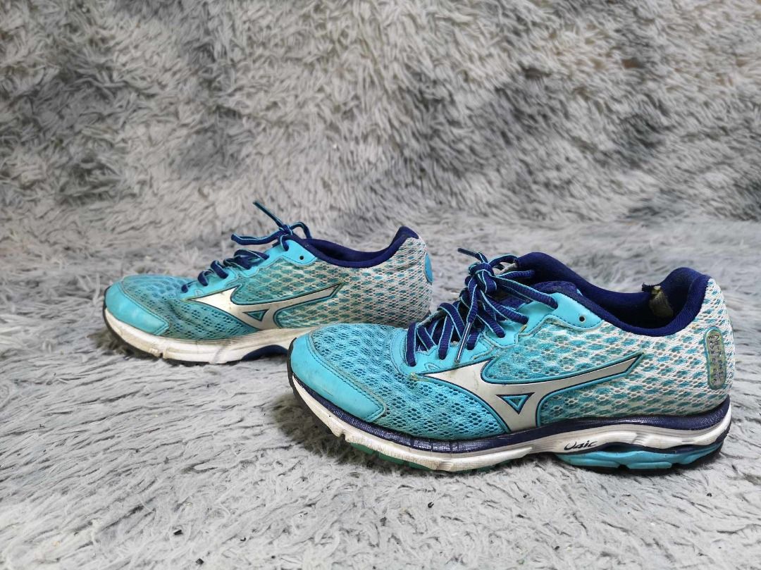 Mizuno Wave Rider Running U4iC Shoes Men s Fashion Footwear