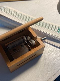 Music Box with 10 free paper strips