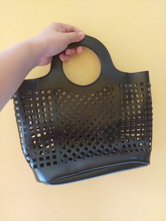 Net handbag or crossbody bag