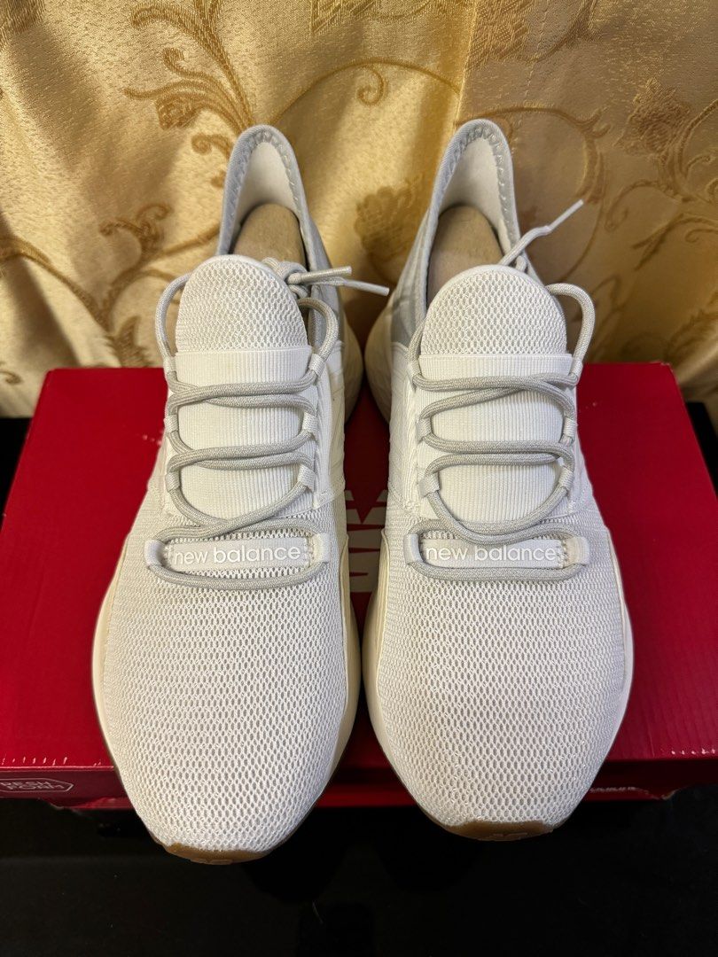 new balance women's roav running shoe