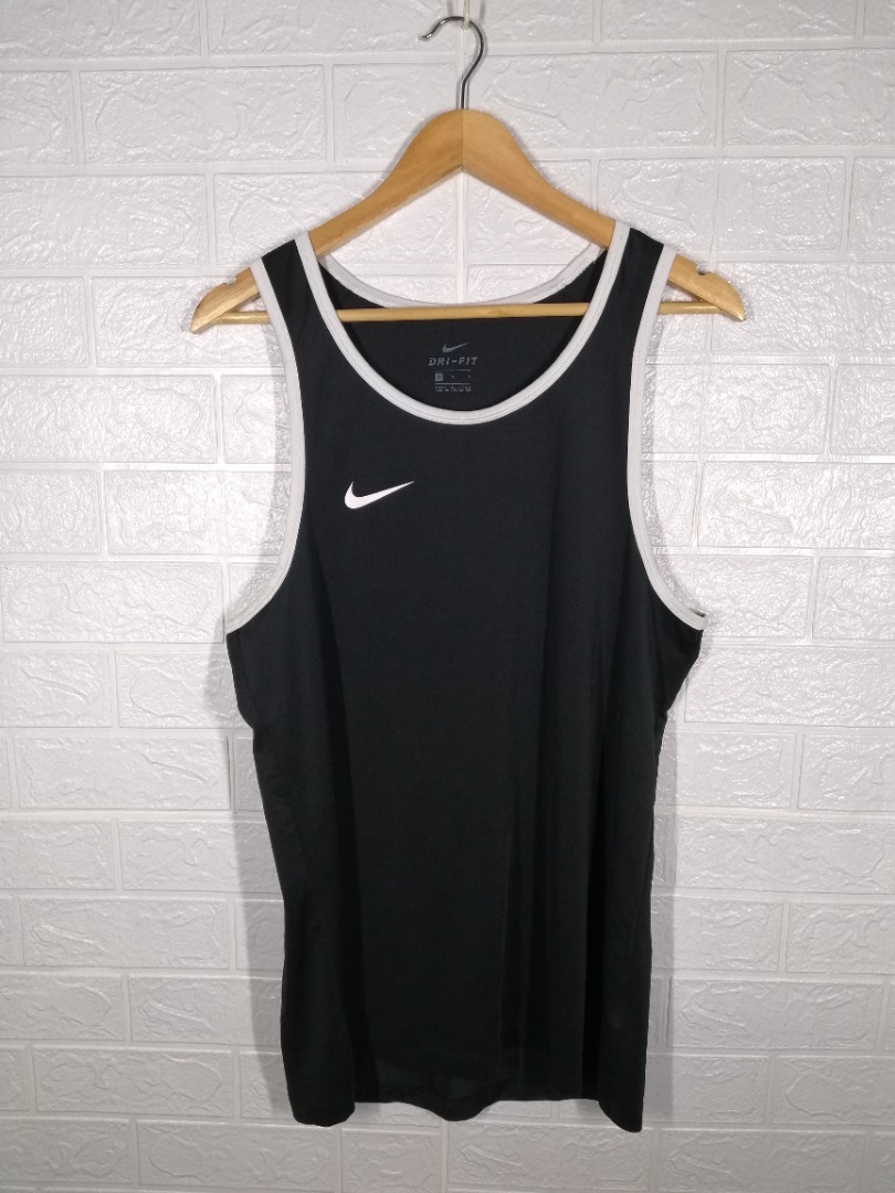 Nike Sando Drifit Men s Fashion Tops Sets Tshirts Polo Shirts on Carousell