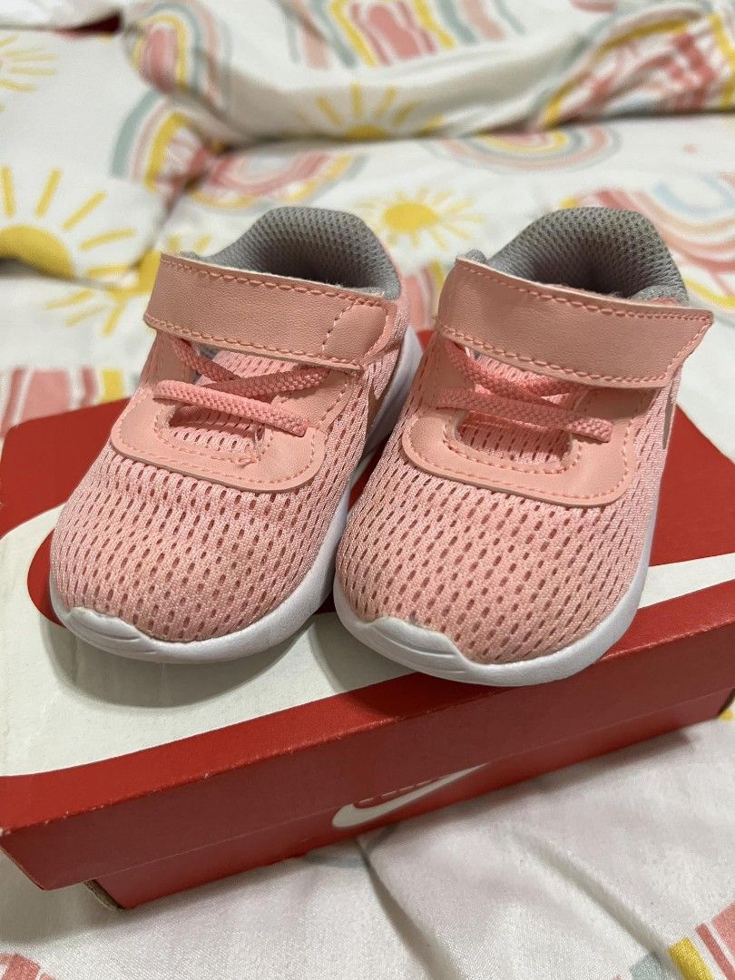 Nike sandals tanjun kids on sale