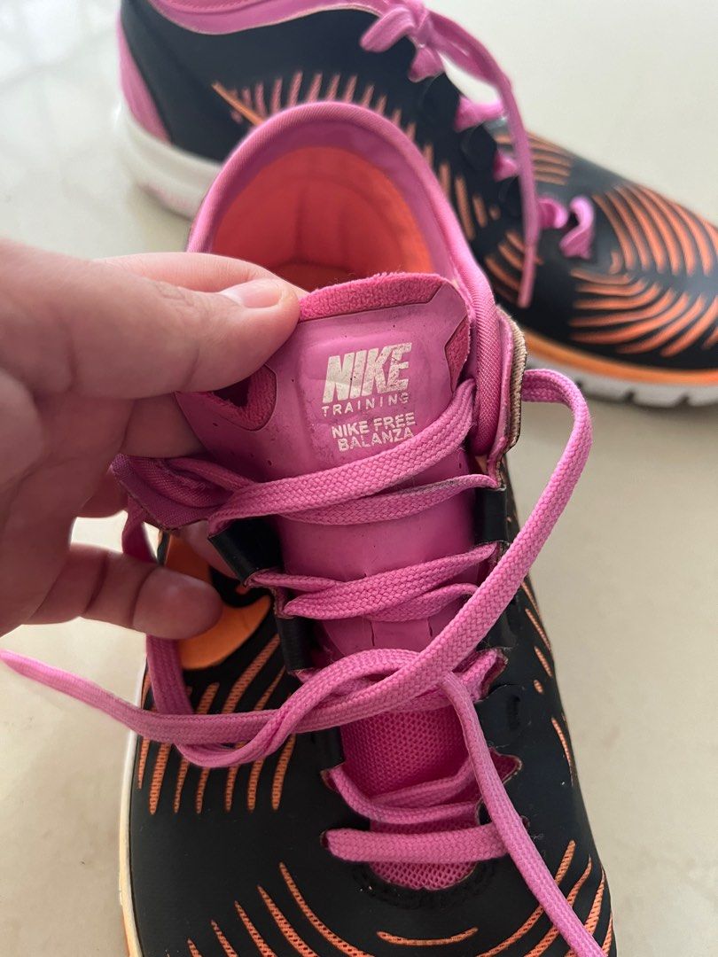 Nike training shoes woman free balanza size 37 Olah Raga Baju Olahraga di Carousell