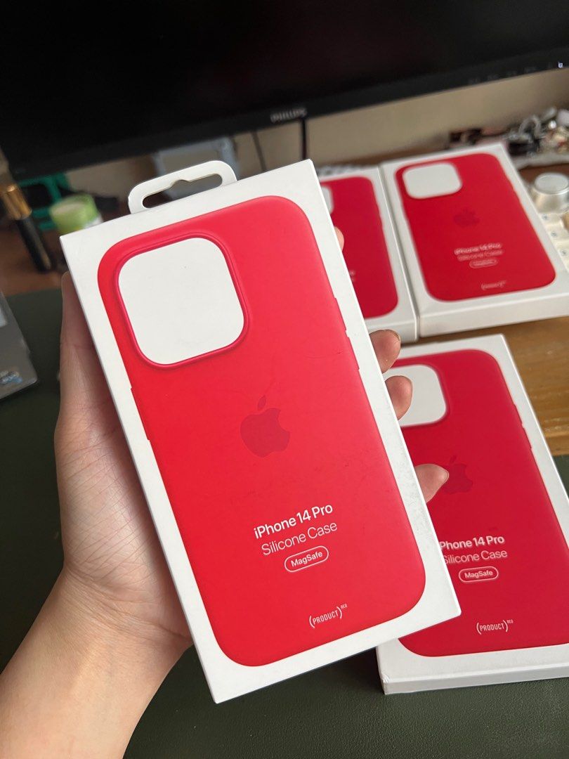 Original Apple Silicone MagSafe Case for iPhone 14 Pro [RED] (Category: Cases & Sleeves) located in Manila. Submitted by razelysonn (Listing ID 1293640374, Image 2). Description: Fixed price, all sealed 6pcs left.