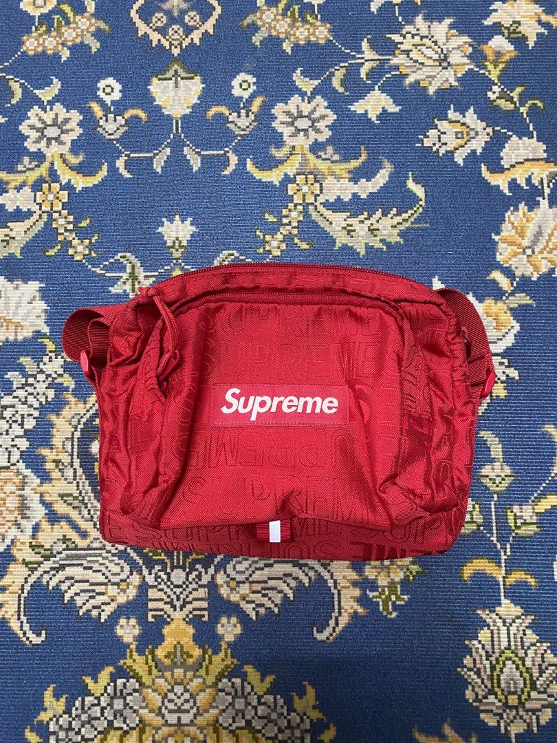 Beg shop supreme original