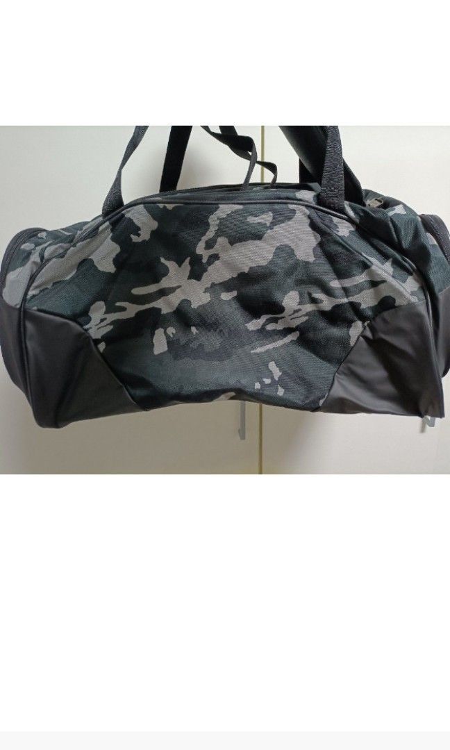 Under armour camo gym bag cheap