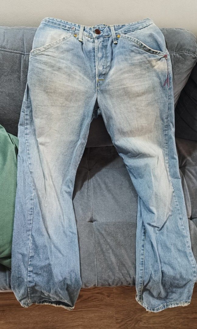 Used levis hotsell for sale