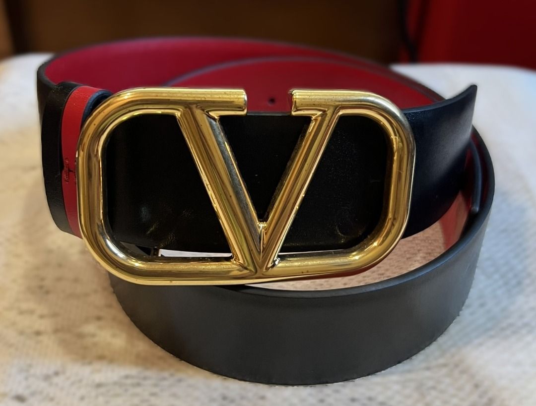 Valentino Garavani VLogo Signature reversible belt in glossy