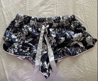 (Category: ) located in . Submitted by ashlyn.s (Listing ID 1293574704, Image 1). Description: .