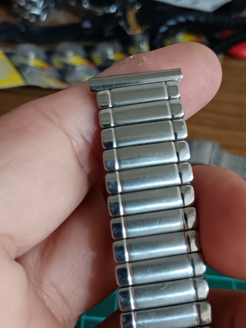 Vintage 18mm spring watch bracelet, Hobbies & Toys, Collectibles ...