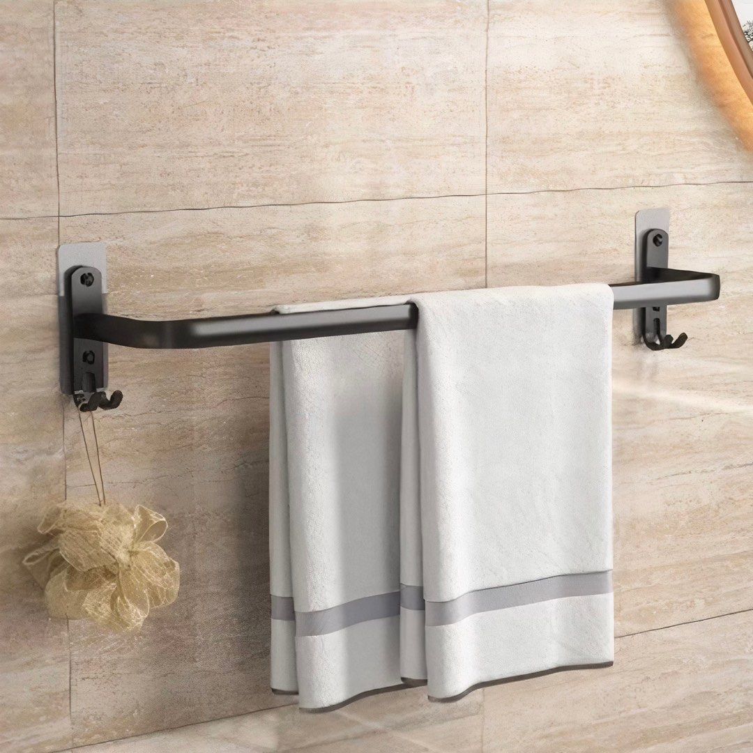 Bathroom clothes holder 2025