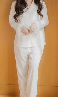 White Bridal Robe / Pajamas with Feathers