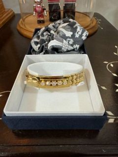 14k Gold Bracelet with 5 Diamonds 44.4grams