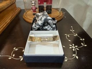 14k Gold Bracelet with 74 small btes diamonds  55.4