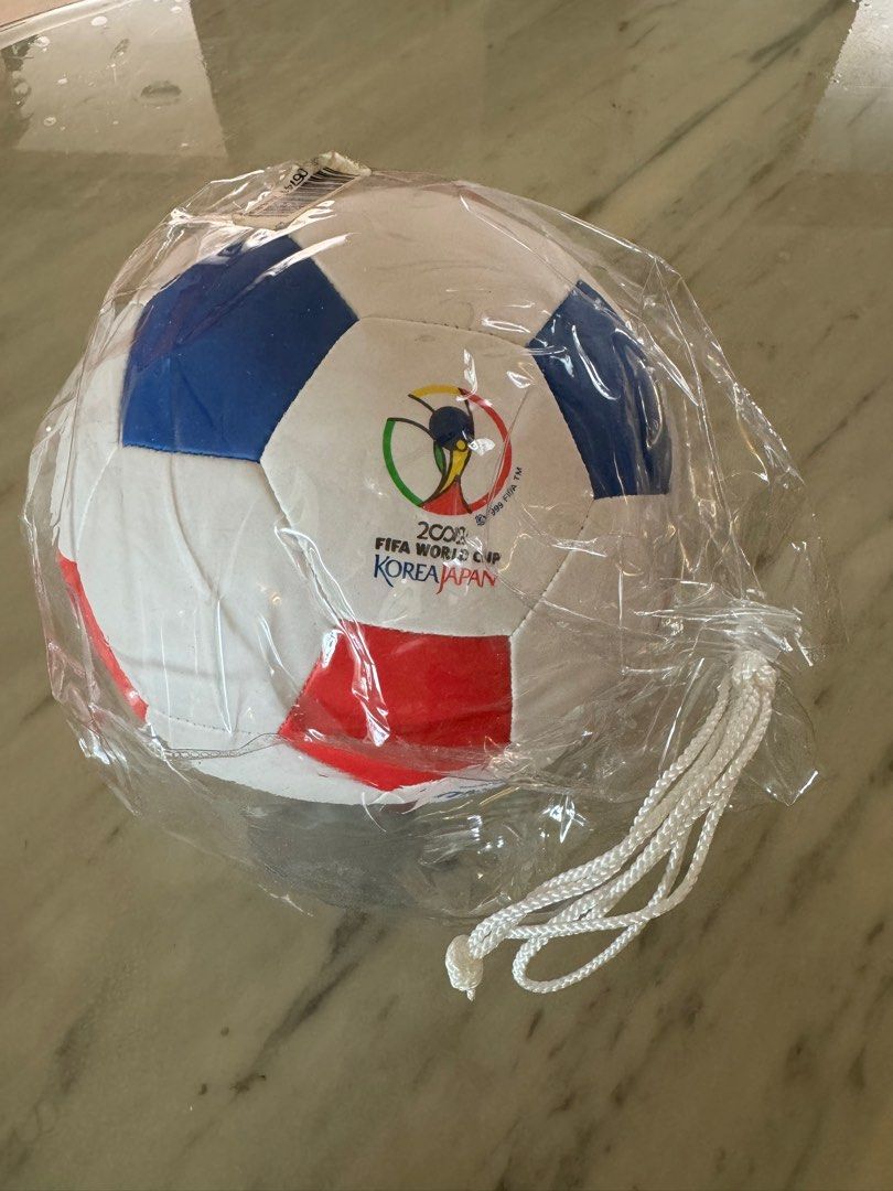 2002 FIFA Korea Japan World Cup souvenir, Sports Equipment, Sports