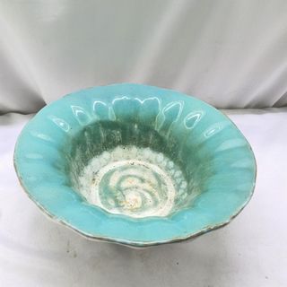 AD37  Langham Ware Large Ceramic Bowl 9" x 9" x8" inches from UK for 180