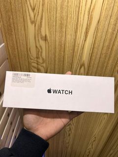 Apple Watch Se ( 2nd Gen ) 40mm Bnew Sealed Available Onhand with 1yr Apple Warranty and 7days Replacement
