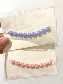 Beads flower bracelets