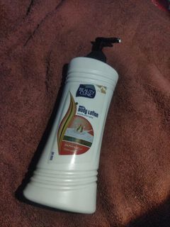 Beauty Clinic Hand & Body Lotion 550ml Papaya Perfumed