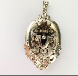 Big antique locket (silver with seed pearls)