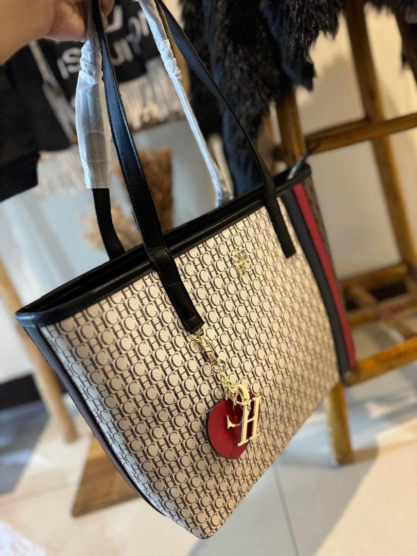 Carolina herrera tote bag top