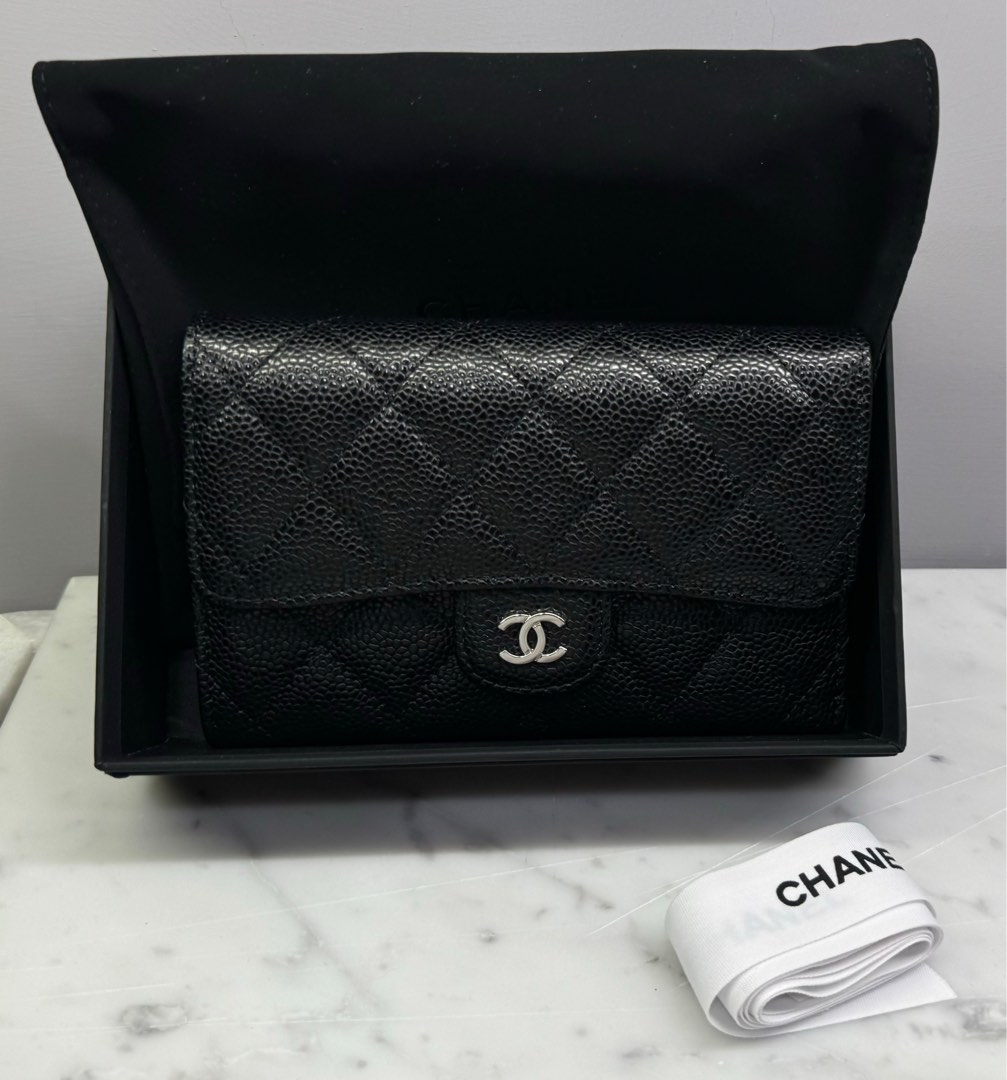 全新真品CHANEL MINI CF COCO 荔枝紋 魚子醬紋銀釦 雙C LOGO 香奈兒 三折中夾 附零錢袋, 名牌精品, 精品包與皮夾在旋轉拍賣