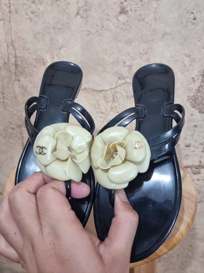 Chanel - Rubber Camellia Slippers -, Women's Fashion, Footwear