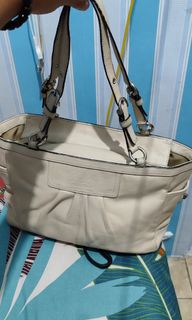 (Kategori: ) berada di . Dikirim oleh silvin56323 (ID iklan 1293894177, Gambar 1). Deskripsi: .