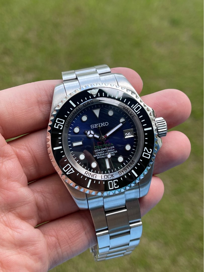 James cameron seiko shop