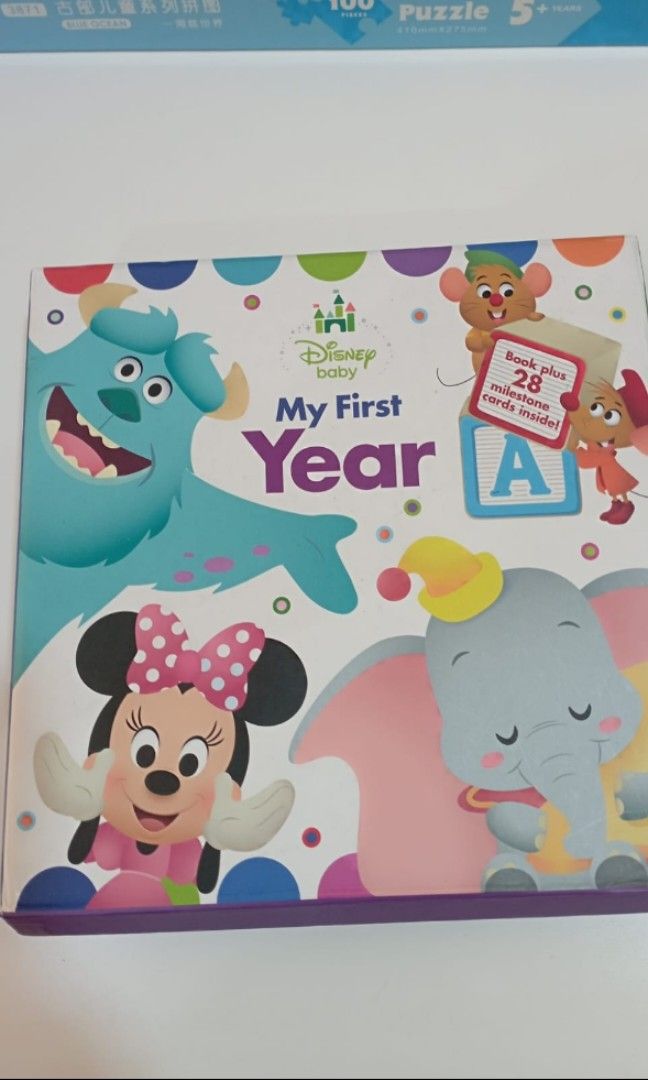 Disney baby first year book, Buku & Alat Tulis, Buku Anak-Anak di Carousell