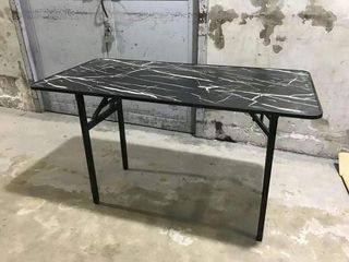 FOLDABLE TABLE
120X40cm