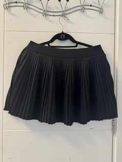 Forever 21 Black Pleated Mini Skirt Acubi