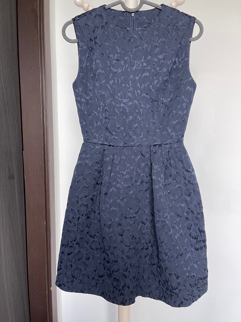 Zara formal clothes shop