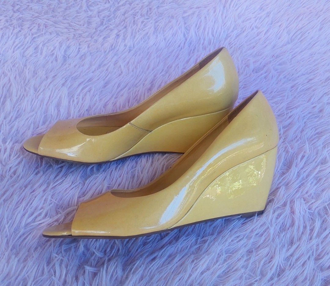 Franco sarto peep toe wedge store