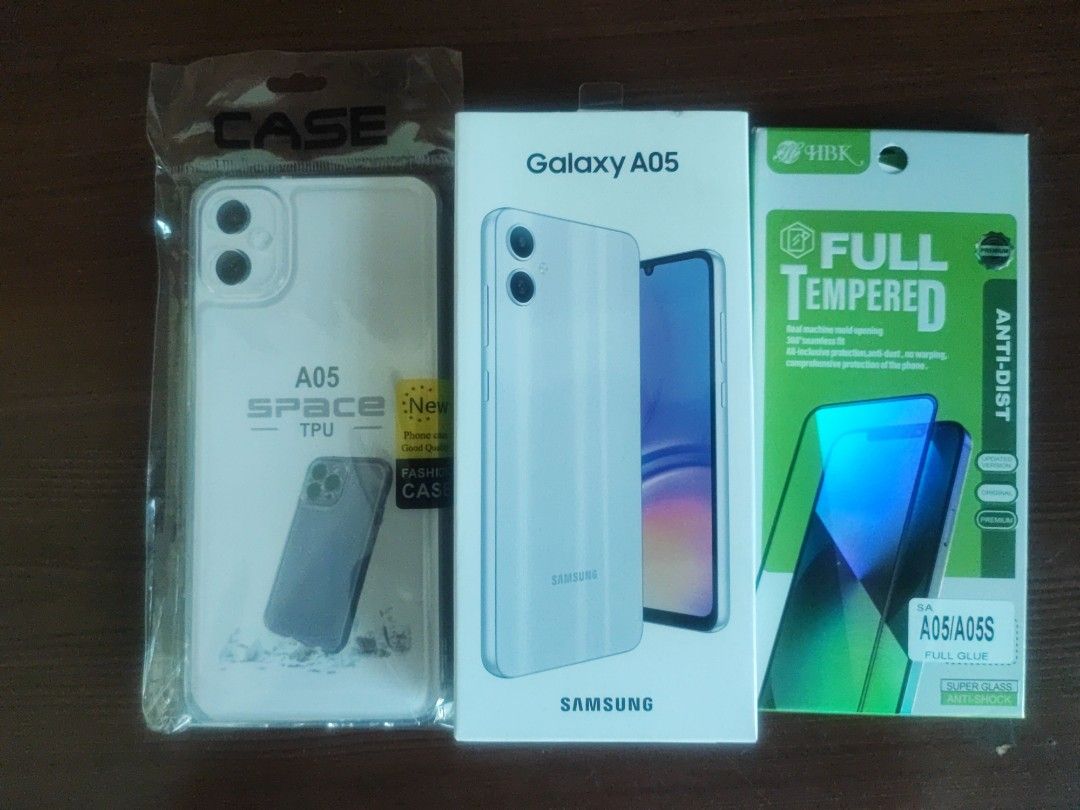 ❗❗❗Galaxy A05 Rush Sale (Category: Samsung) located in Quezon City. Submitted by wilhelm1990 (Listing ID 1293754505, Image 1). Description: Samsung Galaxy A05 Brand New 6.7" HD+ TFT 50MP Main Camera + 2MP Depth, 8MP Front Camera 4GB RAM + 64GB Storage MicroSD Slot Expandable up to 1TB 5,000mAh Battery Capacity 25W Fast Charging MediaTek G85 (2.0GHz) Dolby Atmos, Android 13 with case and tempered glass Dual sim Open line 4gb ram 64gb rom Just Open