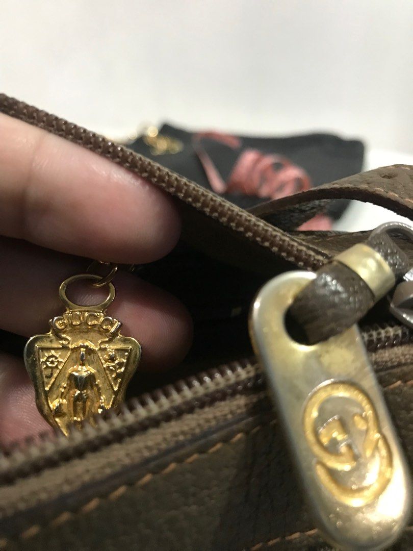 Gucci (Category: Luxury Bags & Wallets) located in Caloocan City. Submitted by mermaid.drive (Listing ID 1293837898, Image 3). Description: 1 week on sale !!! no inclusion see photos for details still gorgeous😍.