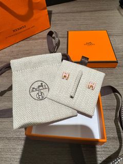 （分類：）位於 。 由 yyyy.hhhh 提交（商品編號 1293787893，圖片 1）。簡介： 。
