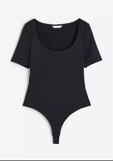 H&M Short-Sleeved Scoop Neckline Thong Bodysuit
