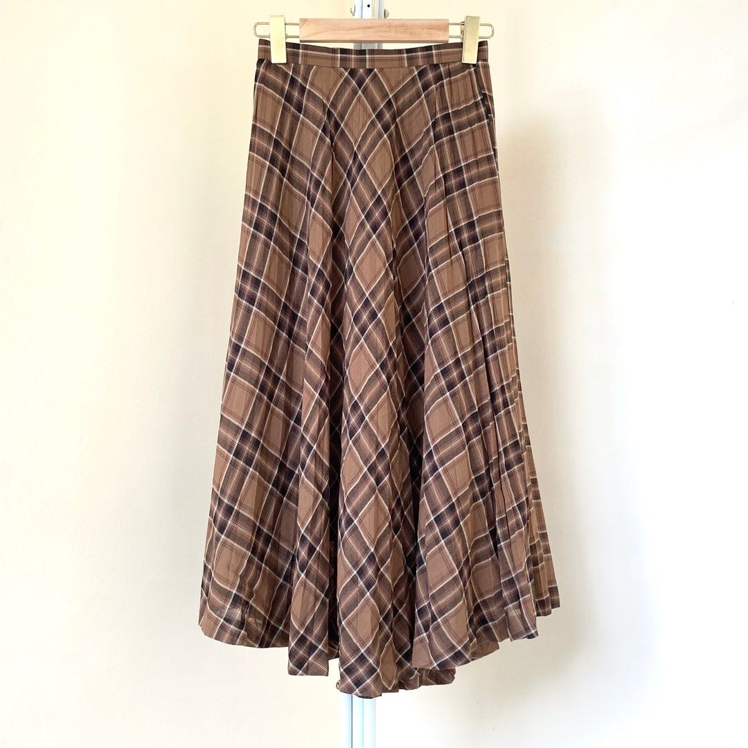 Korean Brown Tartan Skirt, Fesyen Wanita, Pakaian Wanita, Gaun