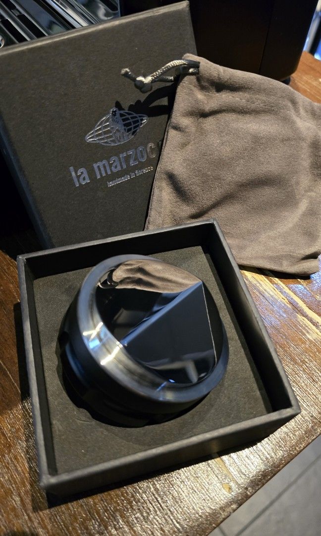La Marzocco coffee leveler and distribution tool, TV & Home Appliances