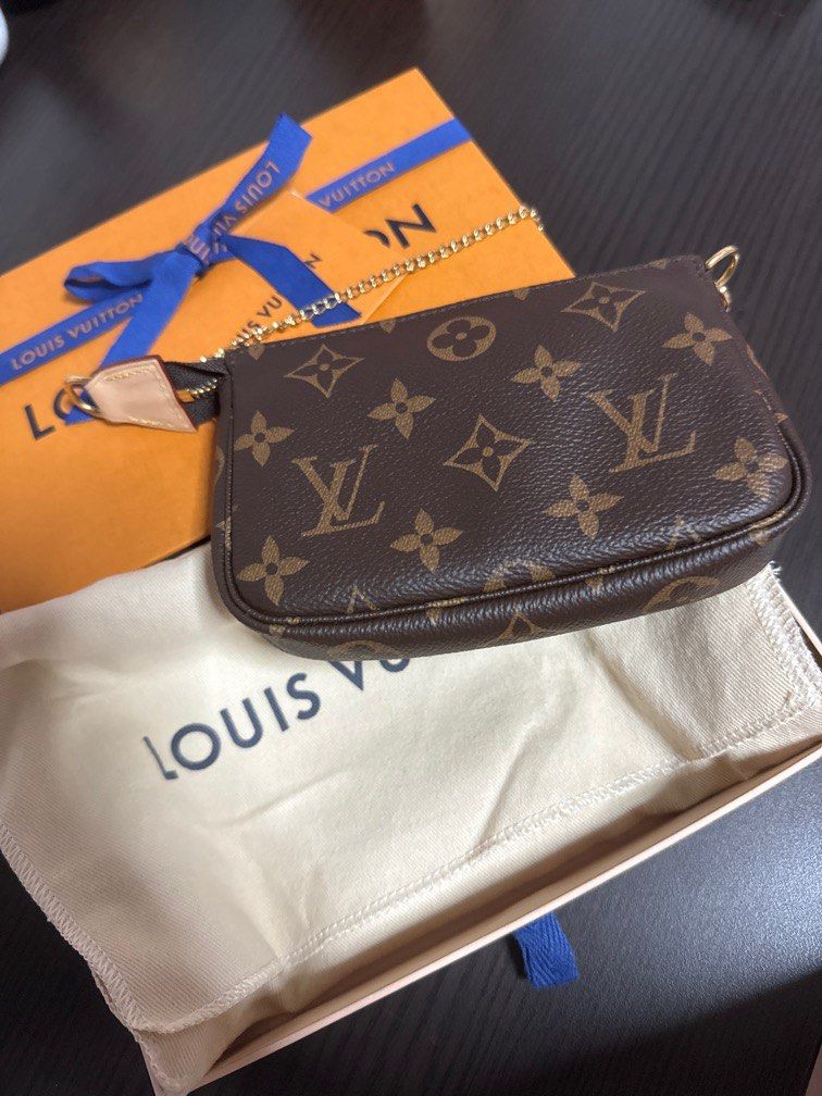 BNIB LV Louis Vuitton Mini Pochette Accessoires Monogram Canvas OOS item Luxury Bags Wallets on Carousell