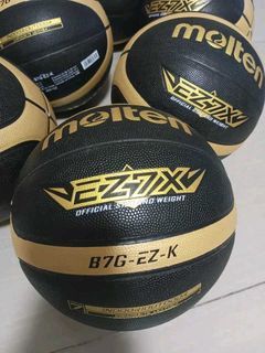 MOLTEN BALL EZ7X BLACK.
MADE IN THAILAND.
INDOOR AND OUTDOOR.
OFFICIAL SIZE.
LEATHER 

SAME DAY DELIVERY VIA LALAMOVE SAGOT PO NG CLIENT ANG DELIVERY FEE