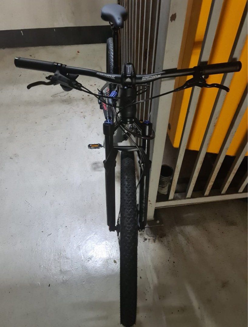 Mountain Peak Explore 6000 Deore 1x12 (Carbon Frame) (Category: Bicycles) located in Pasig City. Submitted by jezel_garagesale (Listing ID 1293771479, Image 2). Description: >Mountainpeak Explore 6000 Deore 1x12 (high-end) — CARBON FRAME Ultra Light 29er L — MTP airfork with lockout — Shimano Deore Shifters — Shimano Deore RD 12speed —Tektro Hydro brakes — Novatech cassette type hubs — Prowheel Crank — Mountainpeak handlebar — Mountainpeak stem —