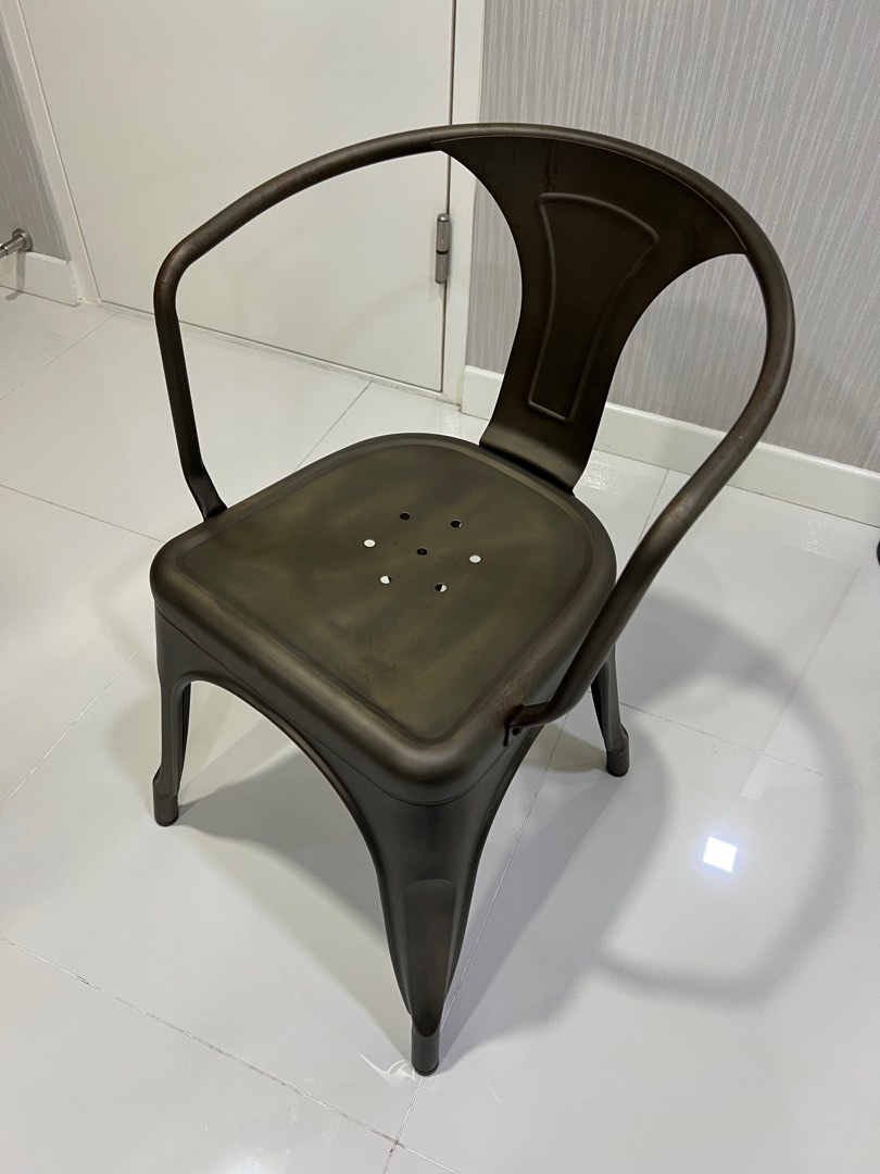 Steel moving chair online