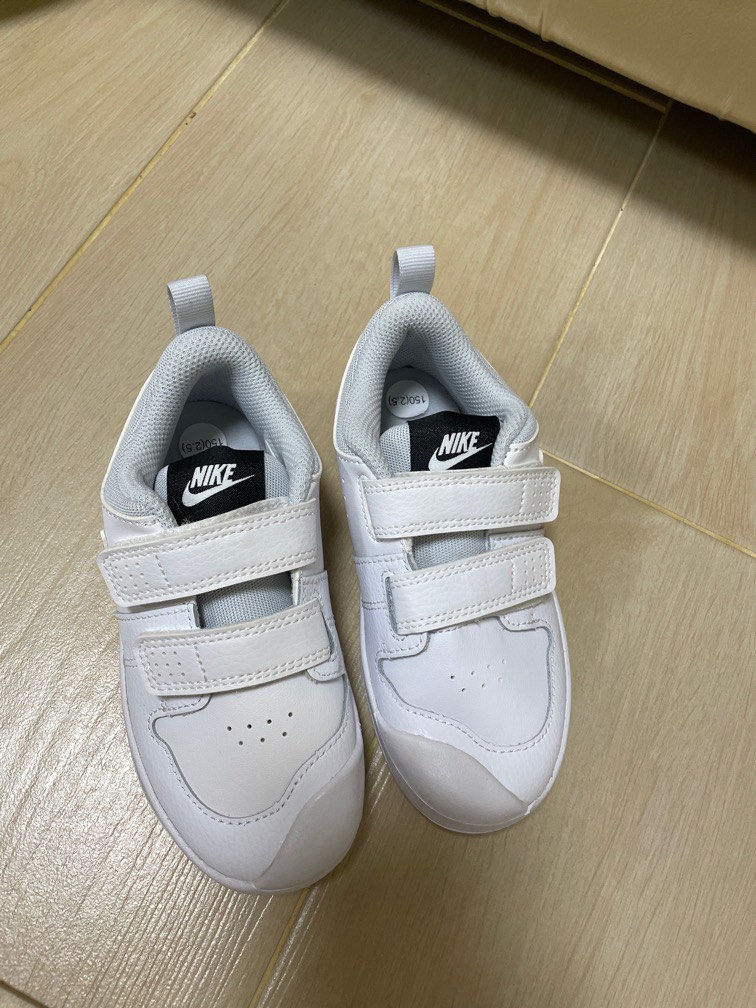 Nike 小童小白鞋上學幼稚園, 兒童＆孕婦用品, 嬰兒及小童流行時尚